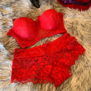 Bra and panty set!